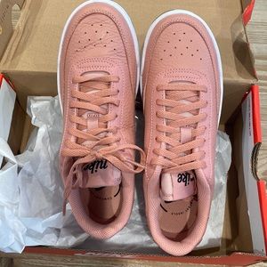 Nike Court Vintage Premium Sneaker